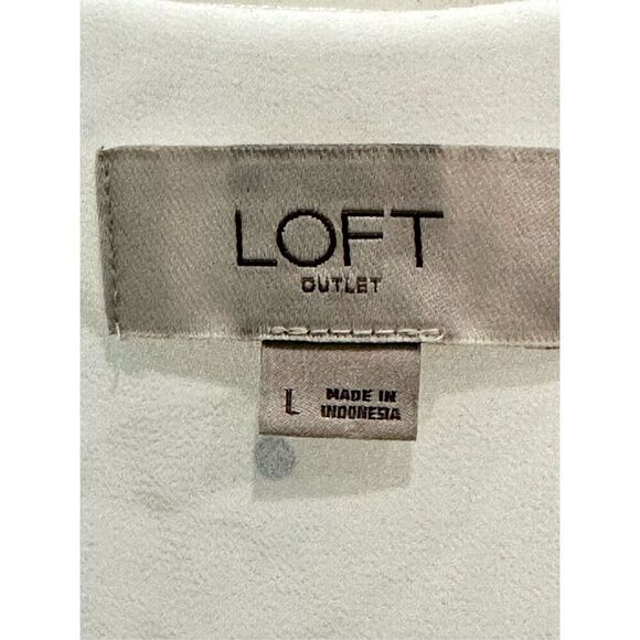 Ann Taylor LOFT white polka dot top size L - Picture 4 of 6